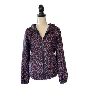 ♥️Volcom♥️Enemy Lines lightweight, Rose print jacket size (M)